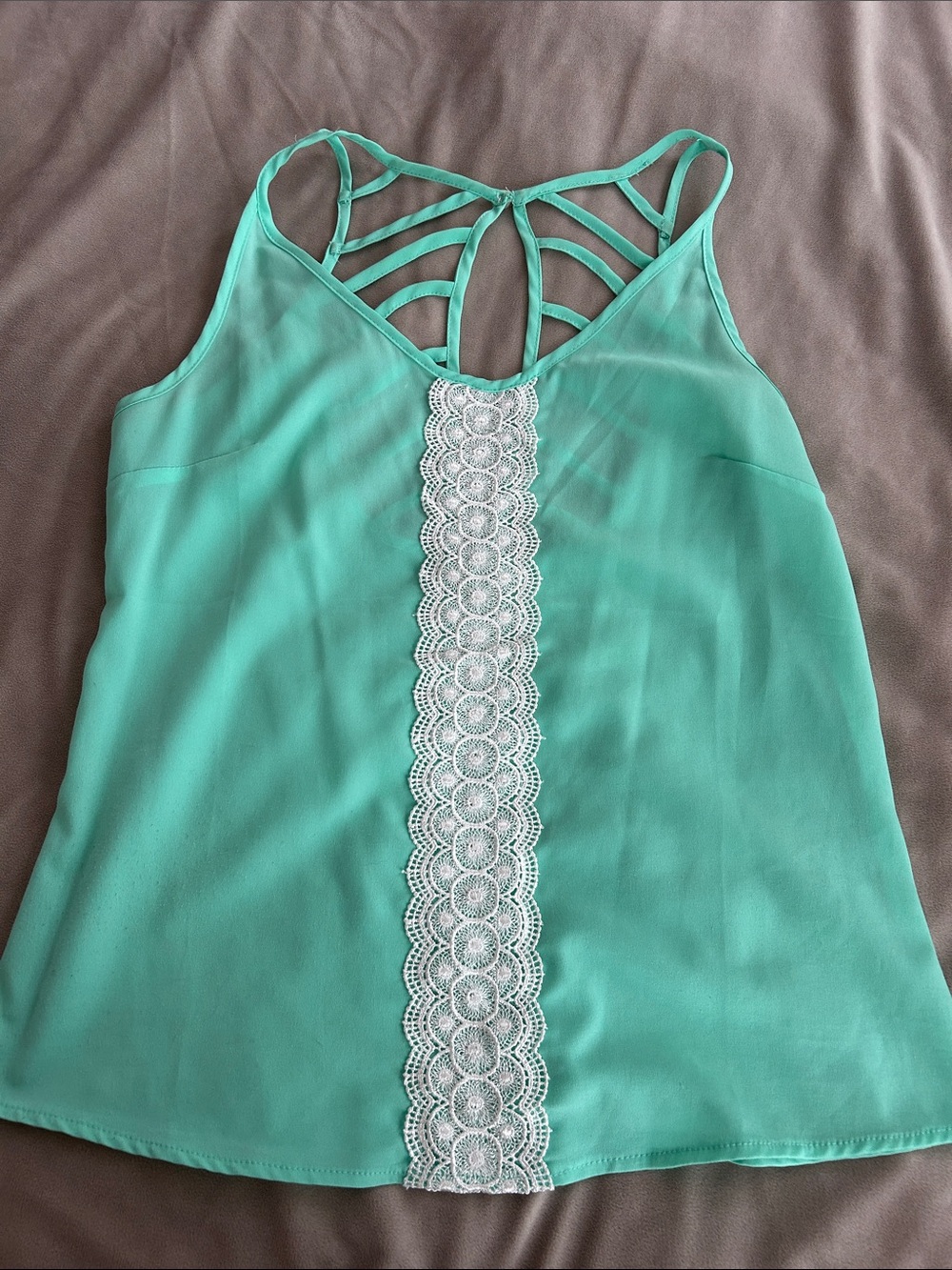 Sleeveless Mint Green Lace-Trim Tank Top